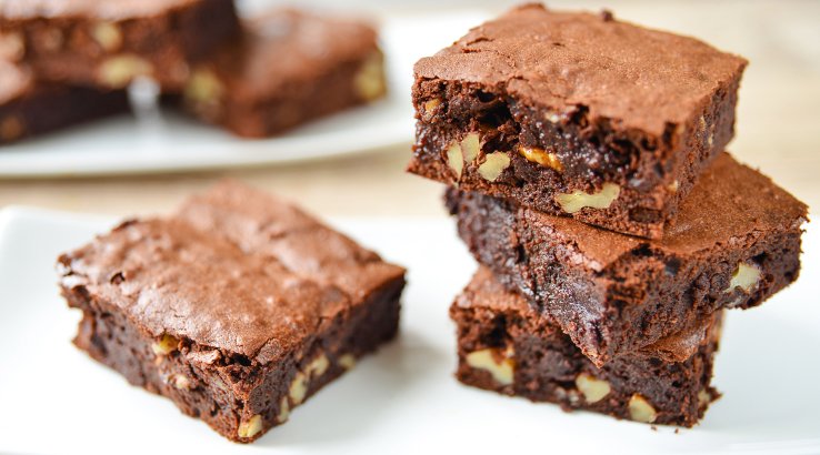 Брауні з апельсином і горіхами