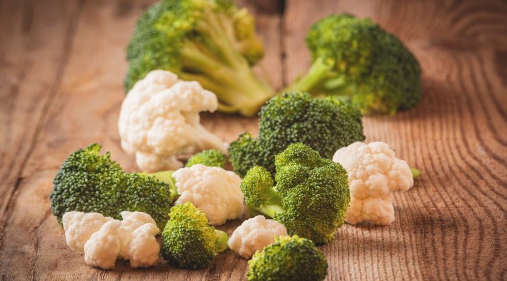 Запечені броколі і цвітна капуста