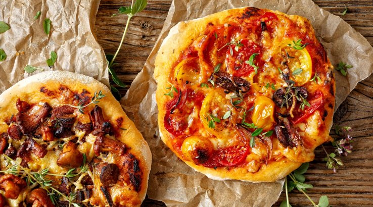 Коржики с луком