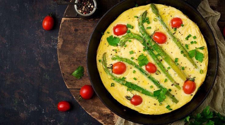 омлет з помідорами