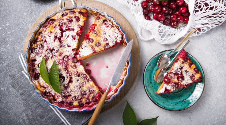 Пиріг з вишнями