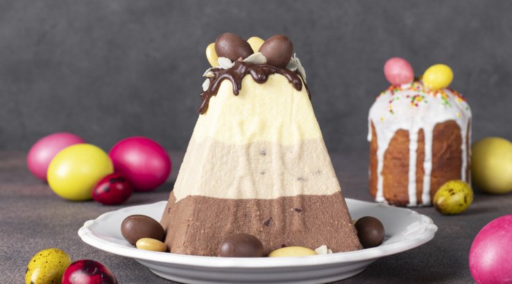 Заварна сирна паска