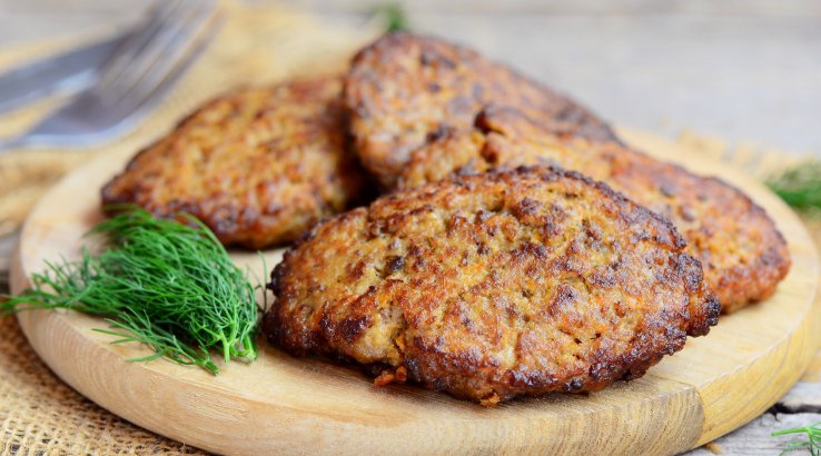 Оладьи из куриной печени и кускуса