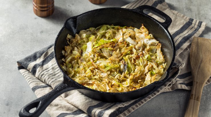 Тушкована капуста