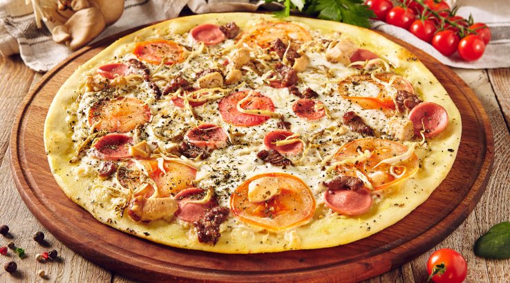 Піца з картопляного тіста