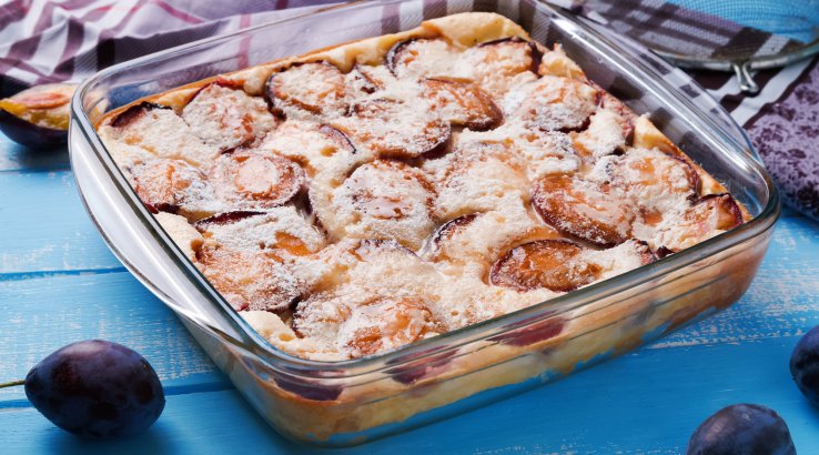 Сливовий пиріг з кремом