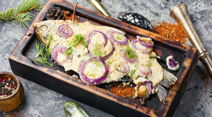 Карасі в сметані