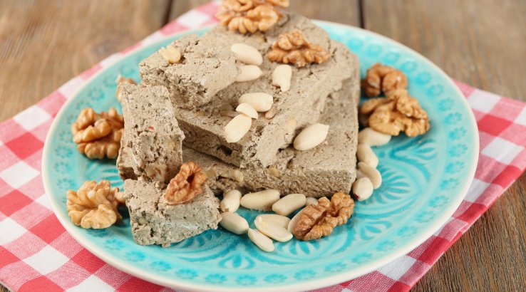 Халва з волоських горіхів