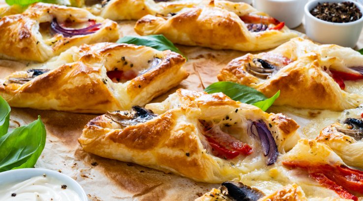 слойки з готового тіста