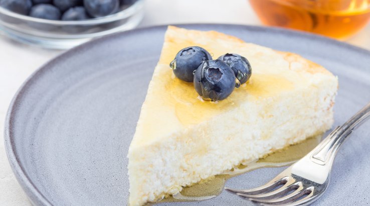 Сирна запіканка з лохиною