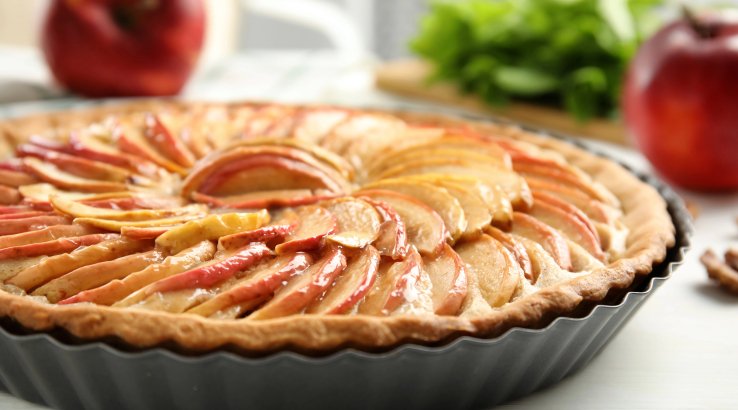 Яблучний тарт з мигдальним кремом