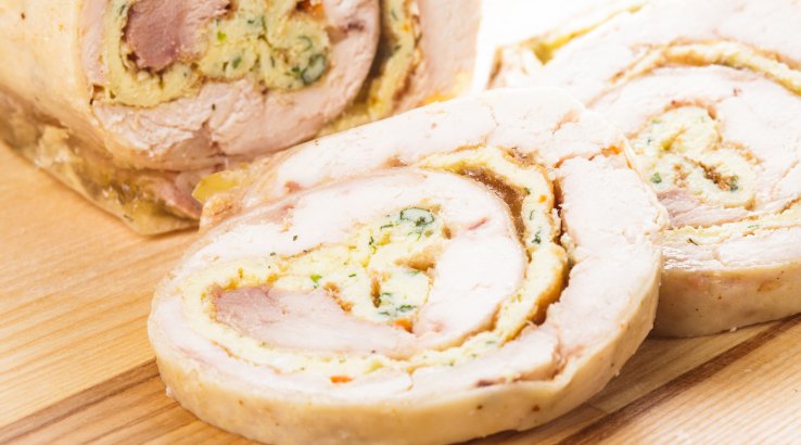 сирний рол з курячим фаршем