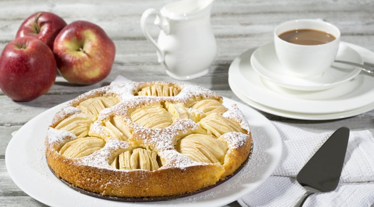 Королівський яблучний пиріг