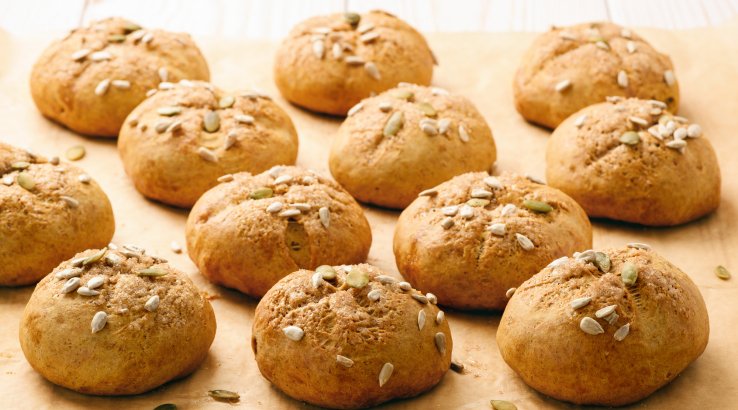 Гарбузові булочки з шинкою і сиром