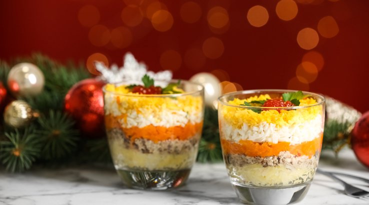 салат «Мімоза в склянці»