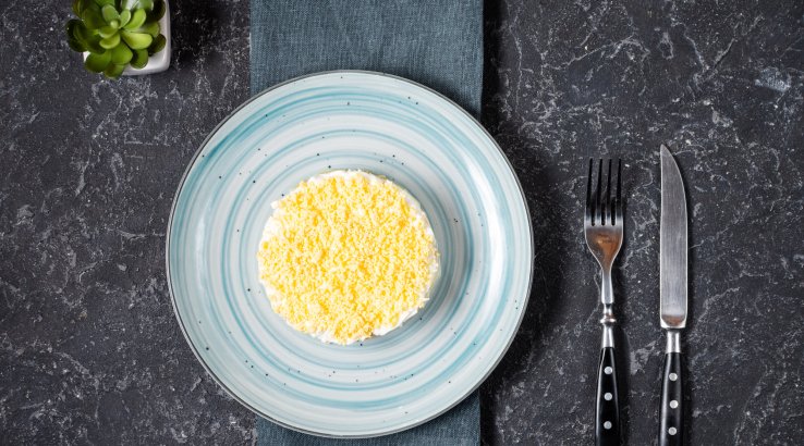 Салат з консервованими сардинами