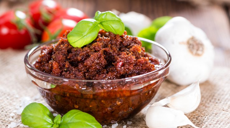 Томатный соус песто