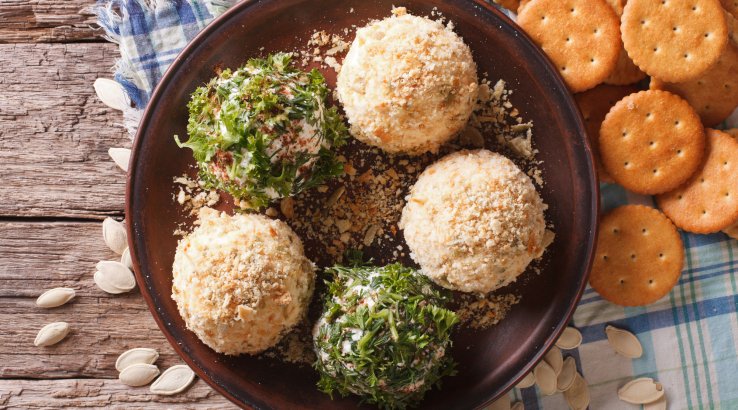 Шарики с селедкой