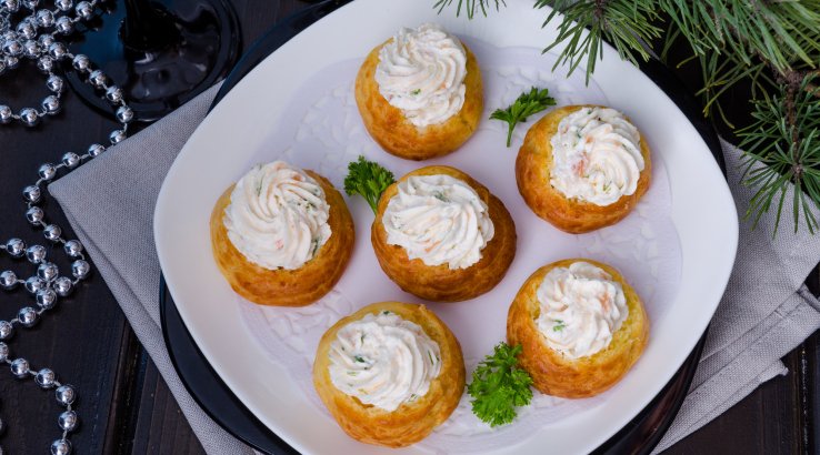 Профитроли с лососем рецепт