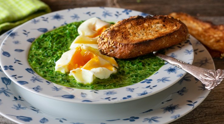 Шпинат і яйця