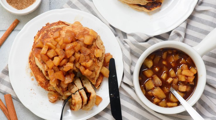 Панкейки з яблуками