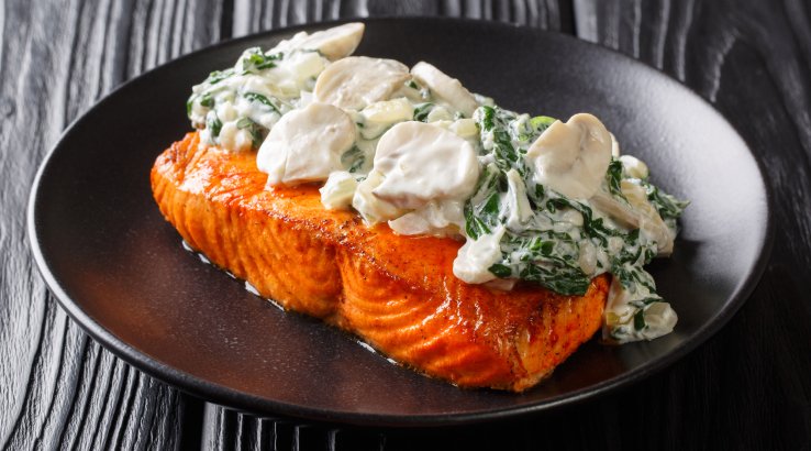 Лосось у соусі