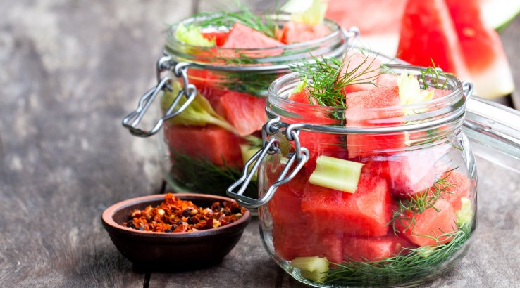 Консервована кавунова кірка