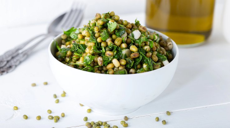 Салат з квасолі та оливок