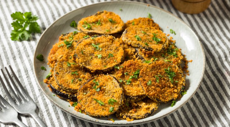 Баклажани в панірувальних сухарях