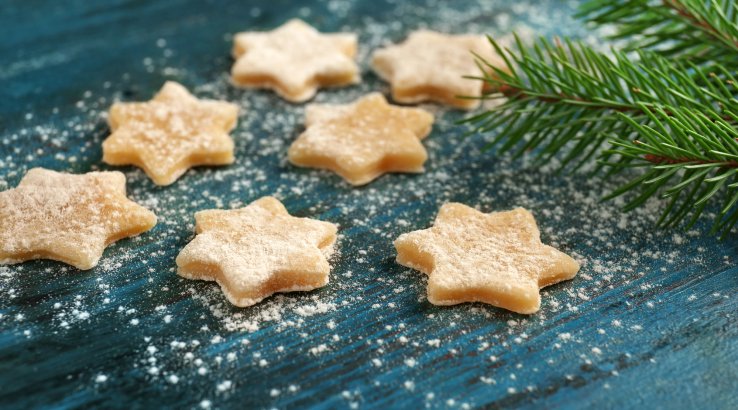 Звездочки из слоеного теста