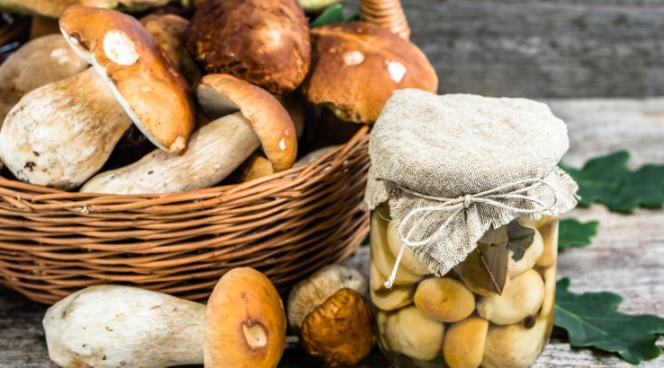 Мариновані білі грибиМариновані білі гриби