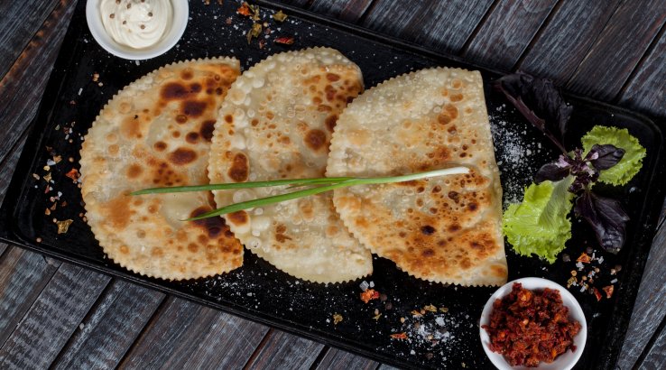 Смажені чебуреки