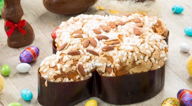 Великодній кекс з мигдалем