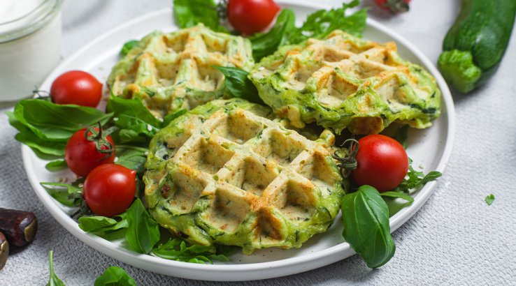 Кабачкові вафлі з сиром