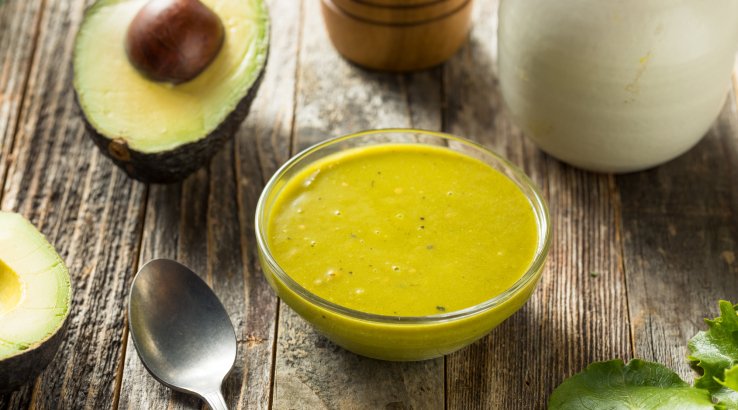 Авокадово-томатний соус