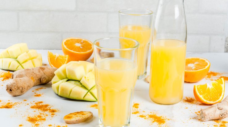 Коктейль з манго, імбиром і апельсином