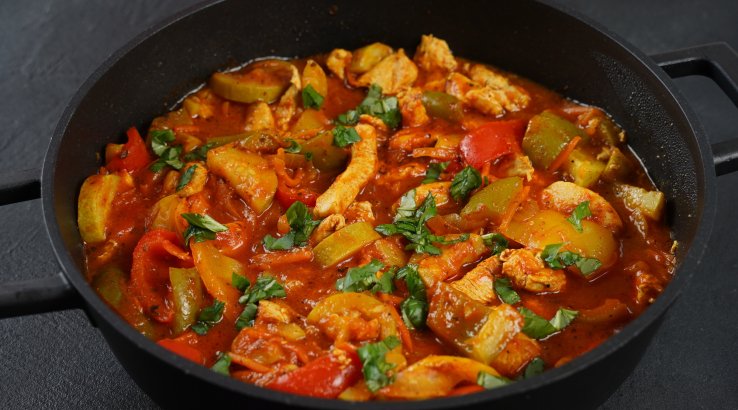 Овочеве рагу з індичкою