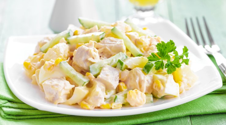 Салат з куркою