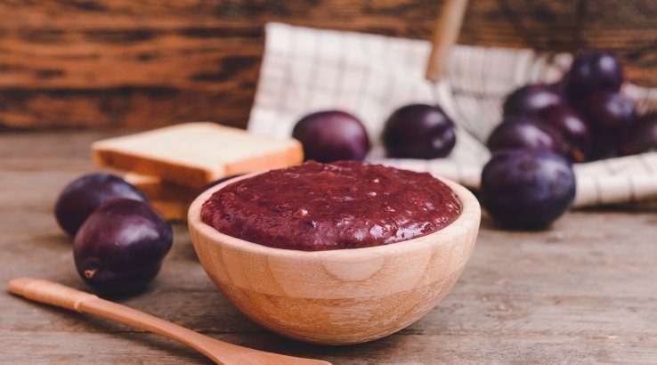 Ткемалі з червоної аличі на зиму