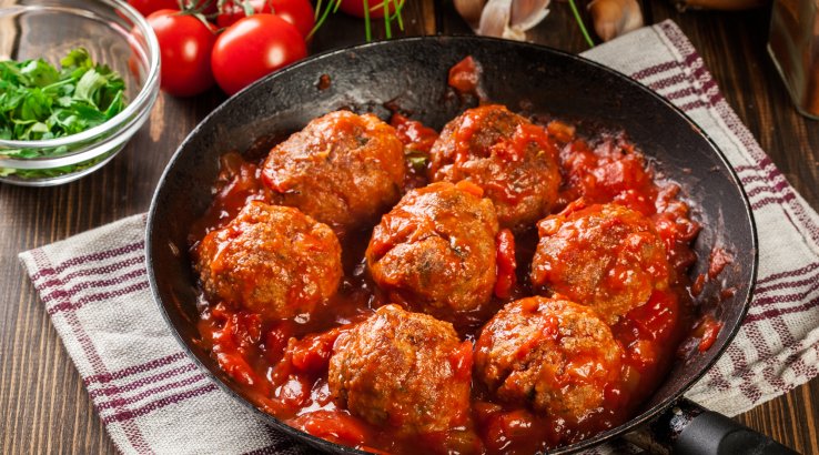 Фрикадельки з баклажанами