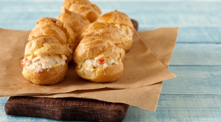 Профітролі з крабовими паличками