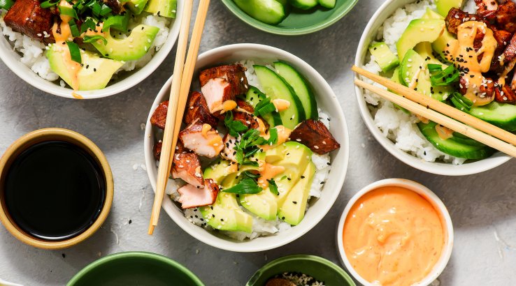 Суші-боул із рибою