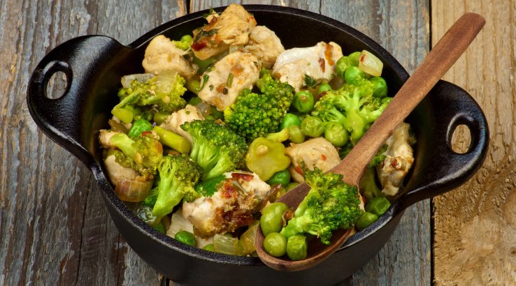 Часникова курка з броколі