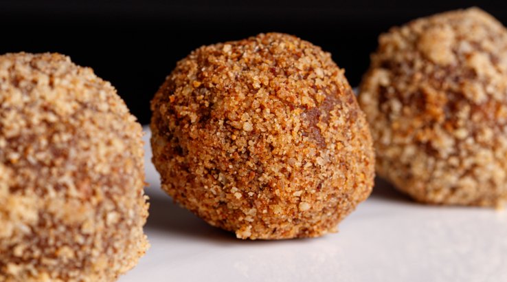 Сирно-виноградні кульки