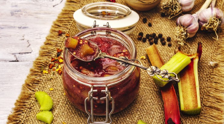 Чатні з ревеню