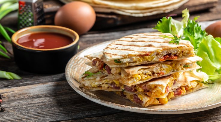 Сніданок з яйцями по-мексиканськи