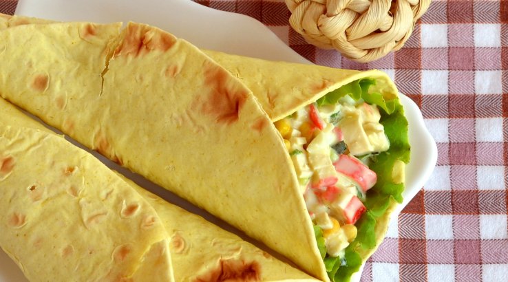 Лаваш с крабовыми палочками