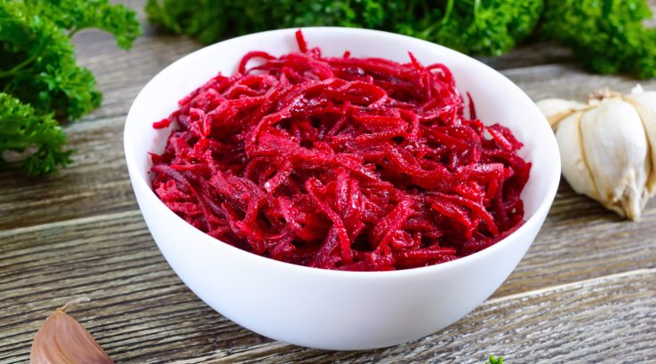 Салат з буряком і капустою