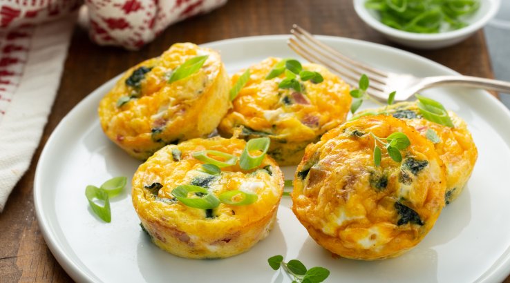 Яєчні кекси з фетою