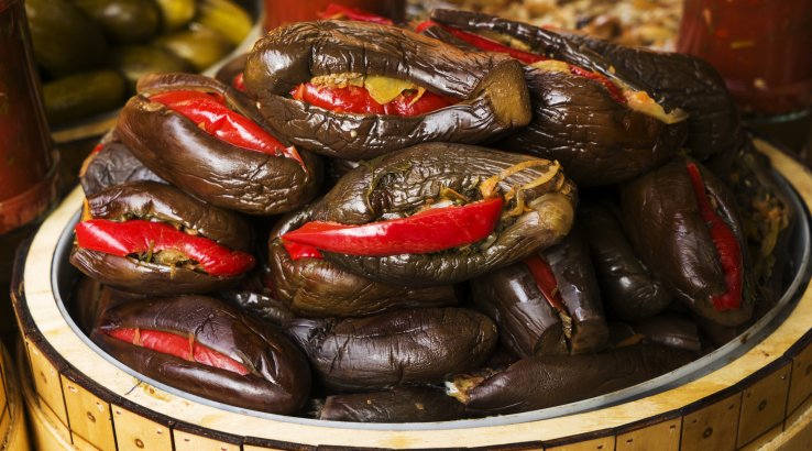 Мочені баклажани з морквою